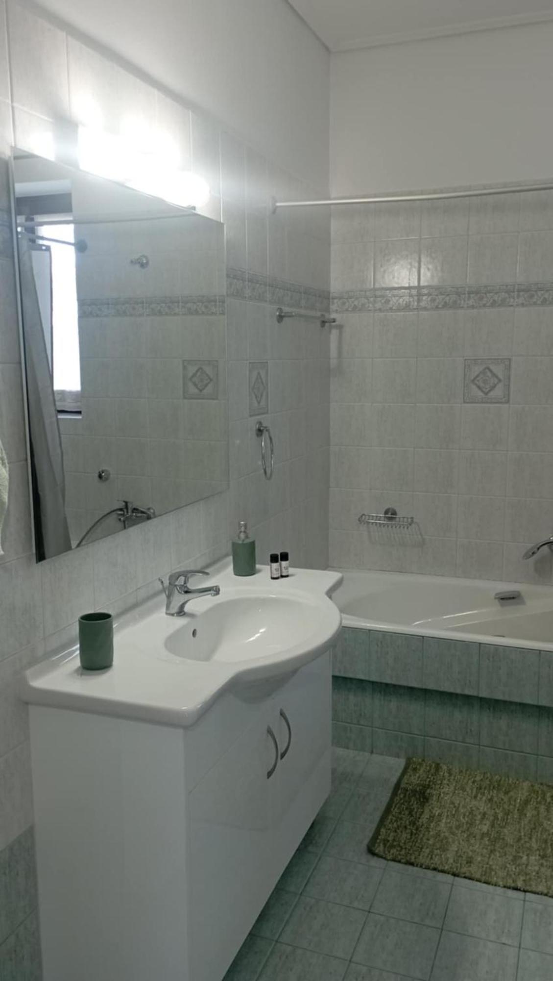 GuestHouse Iris Mystras Extérieur photo